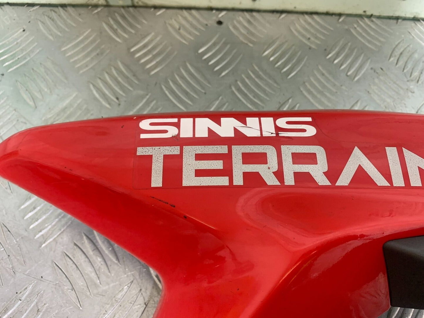 SINNIS TERRAIN 125 RIGHT FAIRING PANEL YEAR 2018 (CMB1123)