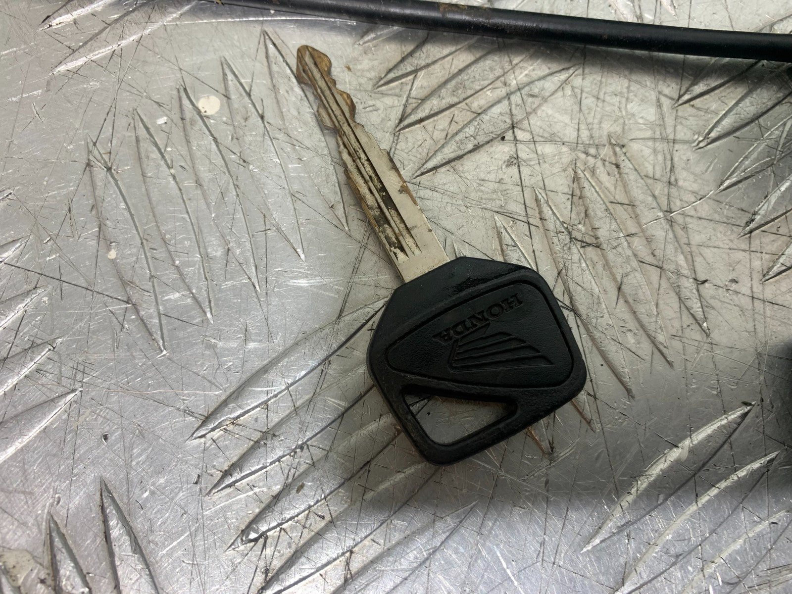 HONDA CBR600 CBR 600 FX FY ECU LOCKS KEY   YEAR 1999-2000 (CMB1287)