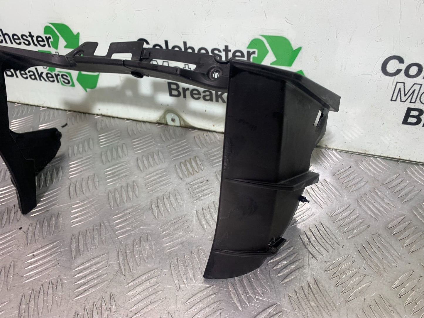 APRILIA TUONO 1000 V4 RADIATOR COVER  YEAR 2013-2014  (CMB1239)