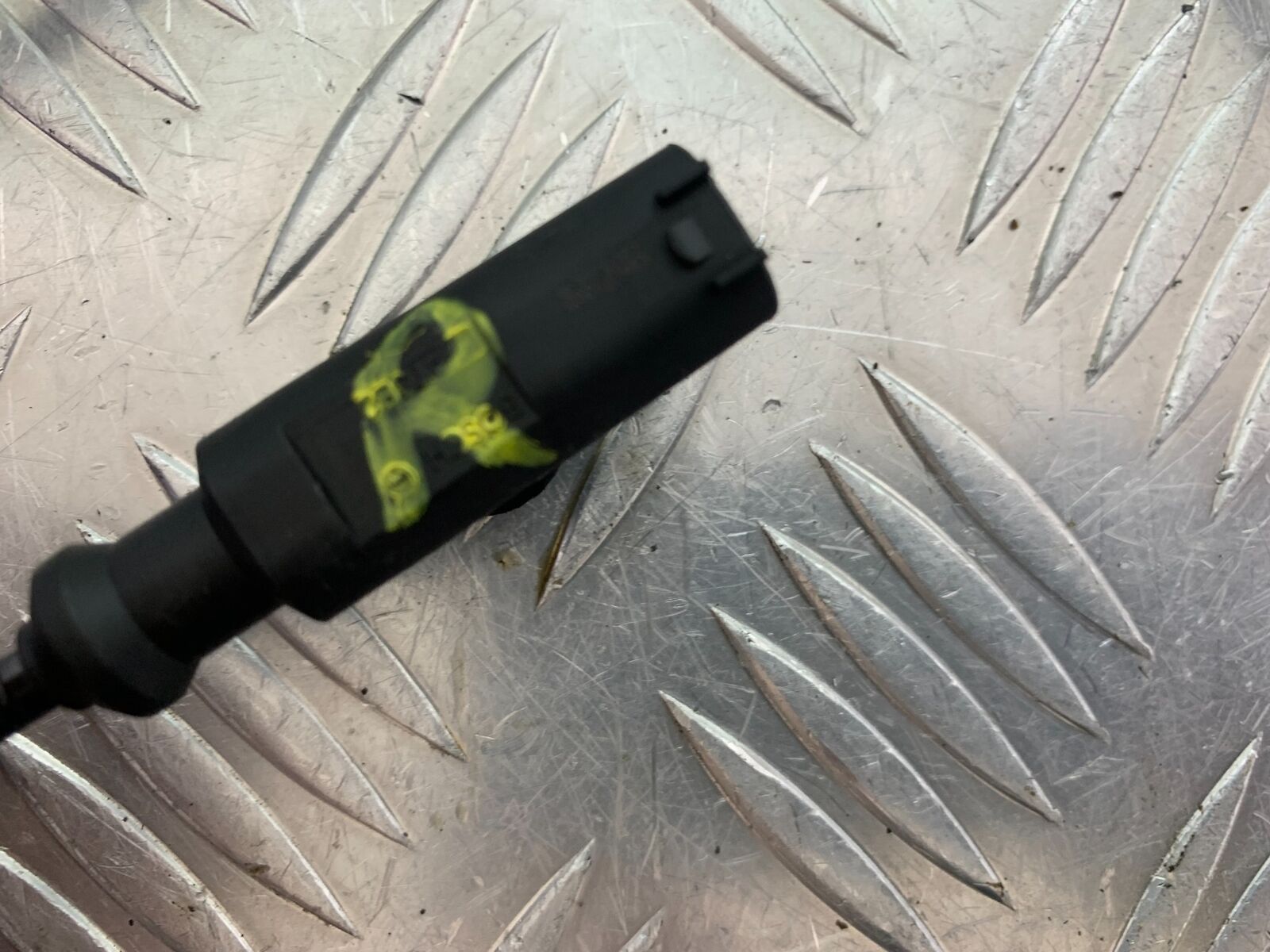 KAWASAKI NINJA 650 REAR ABS SENSOR  YEAR 2017-2019 (CMB1018)