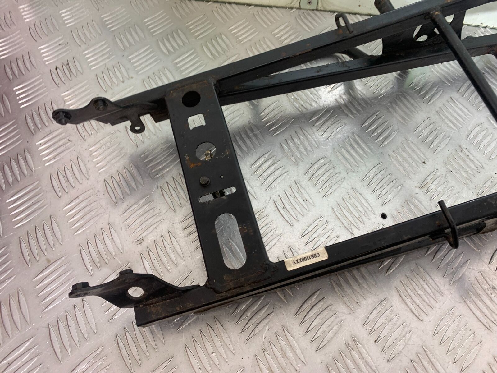 HONDA CBR1100 BLACKBIRD REAR SUBFRAME   YEAR 1999-2005 (CMB1103)