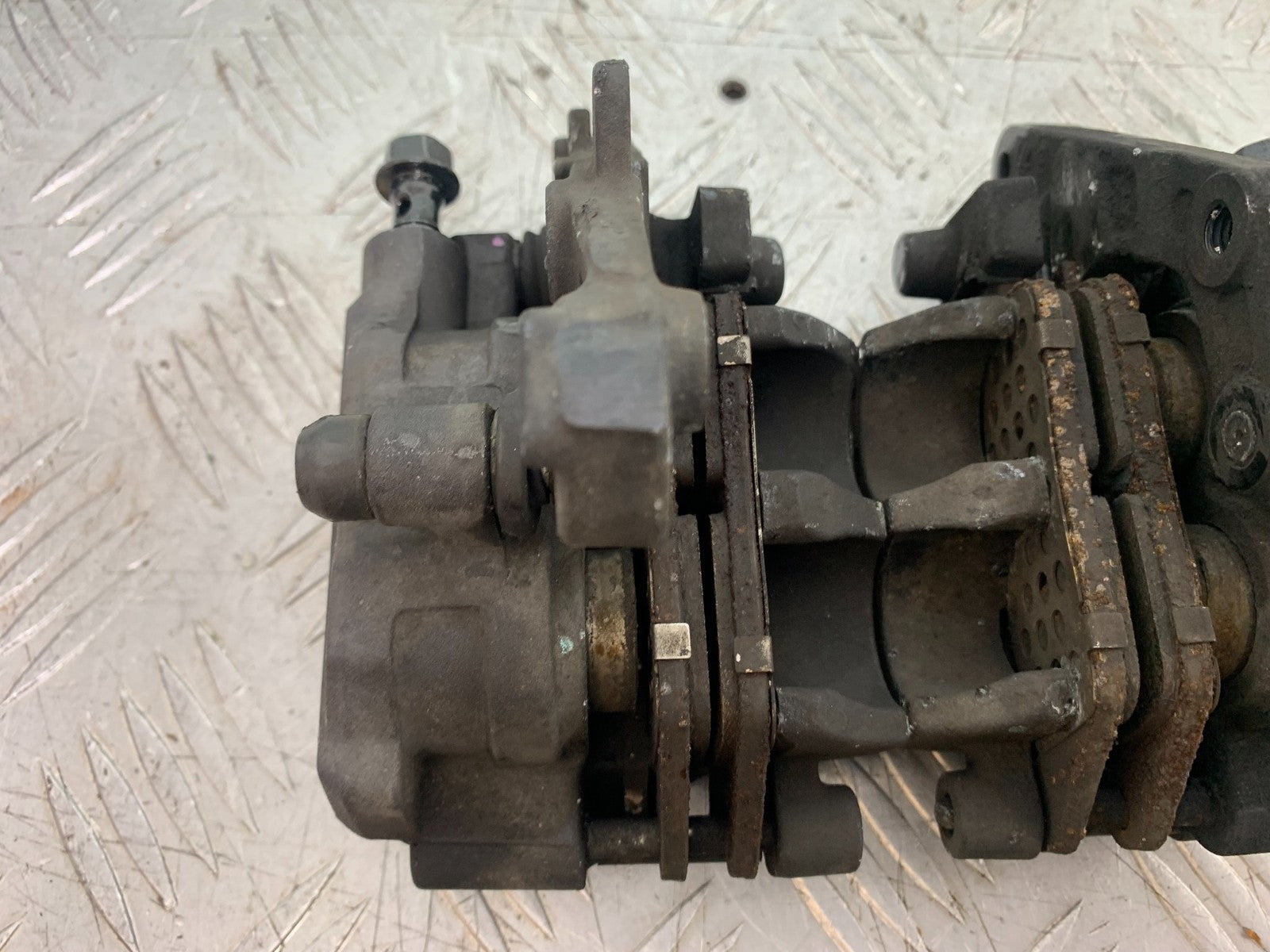 HONDA CB650F CB 650 FA-E FRONT BRAKE CALIPERS YEAR 2014-2017 (CMB1226)