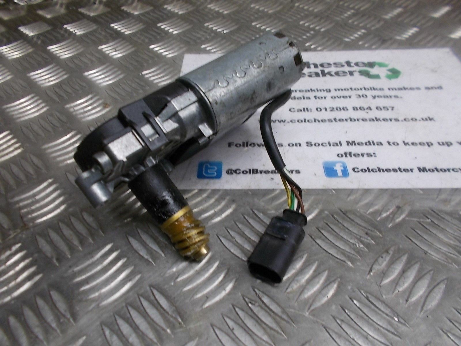 BMW R1200 RT R 1200 RT SCREEN MOTOR  YEAR 2013