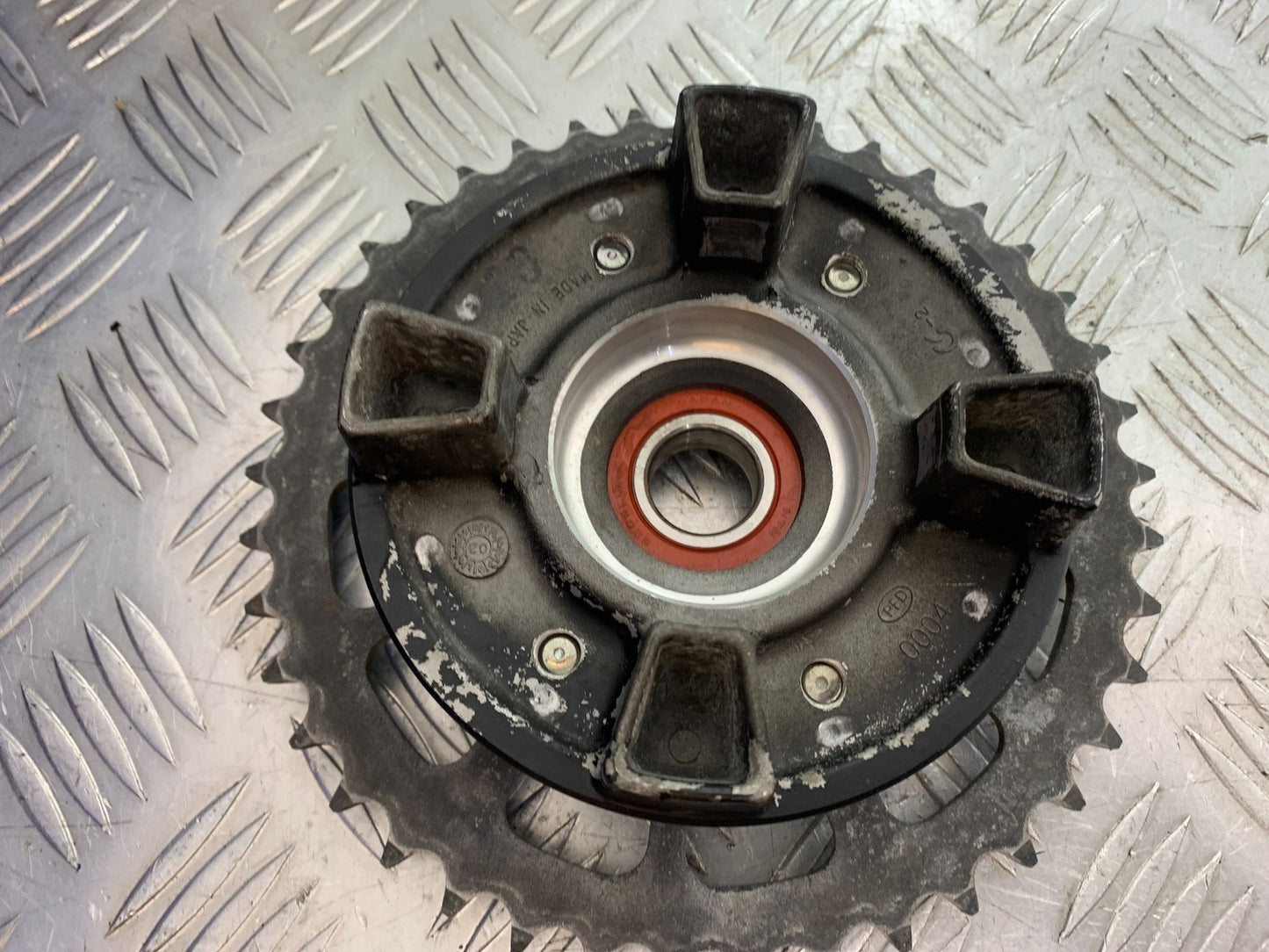 KAWASAKI ZX10R ZX10 R SPROCKET CARRIER  2008-2010 (CMB1301)
