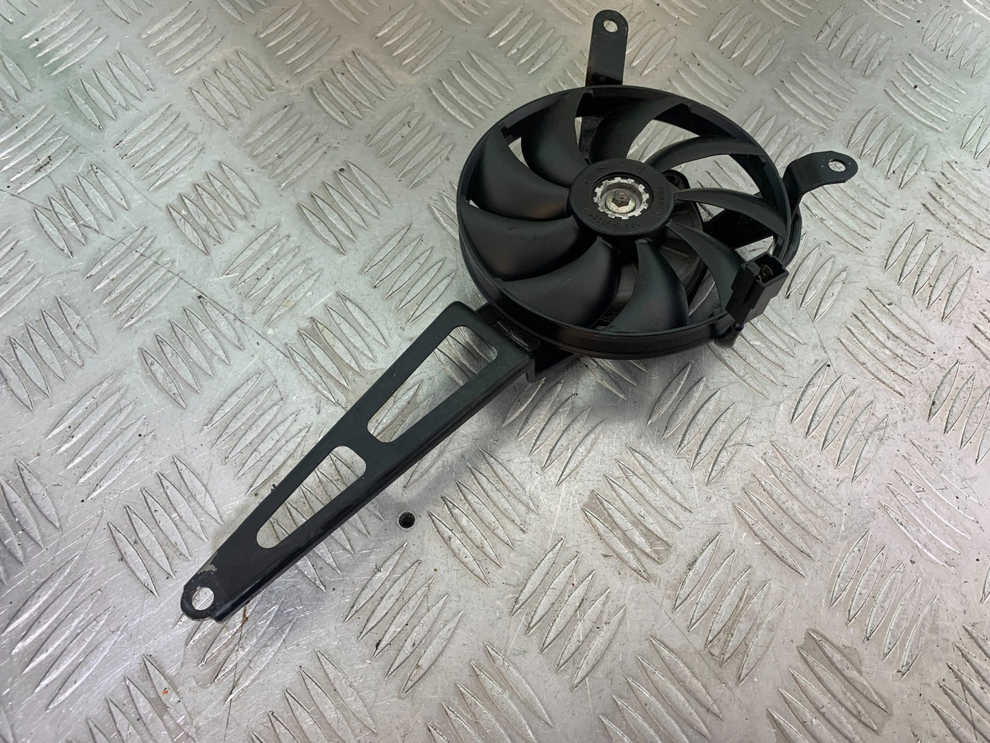 KAWASAKI ZX10R ZX 10R RADIATOR FAN   YEAR 2011-2015 (CMB1154)