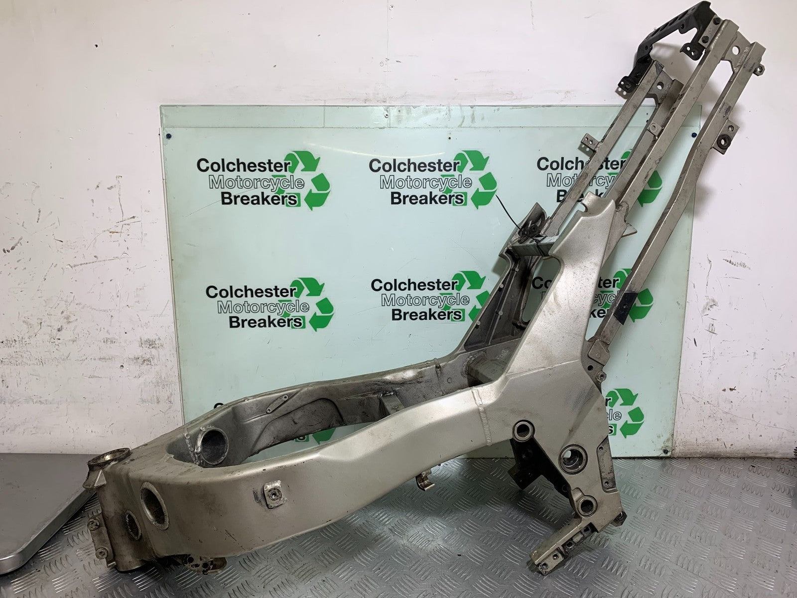 KAWASAKI ZZR1100 D FRAME REG LOG BOOK YEAR 1993-2001 (CMB1289)