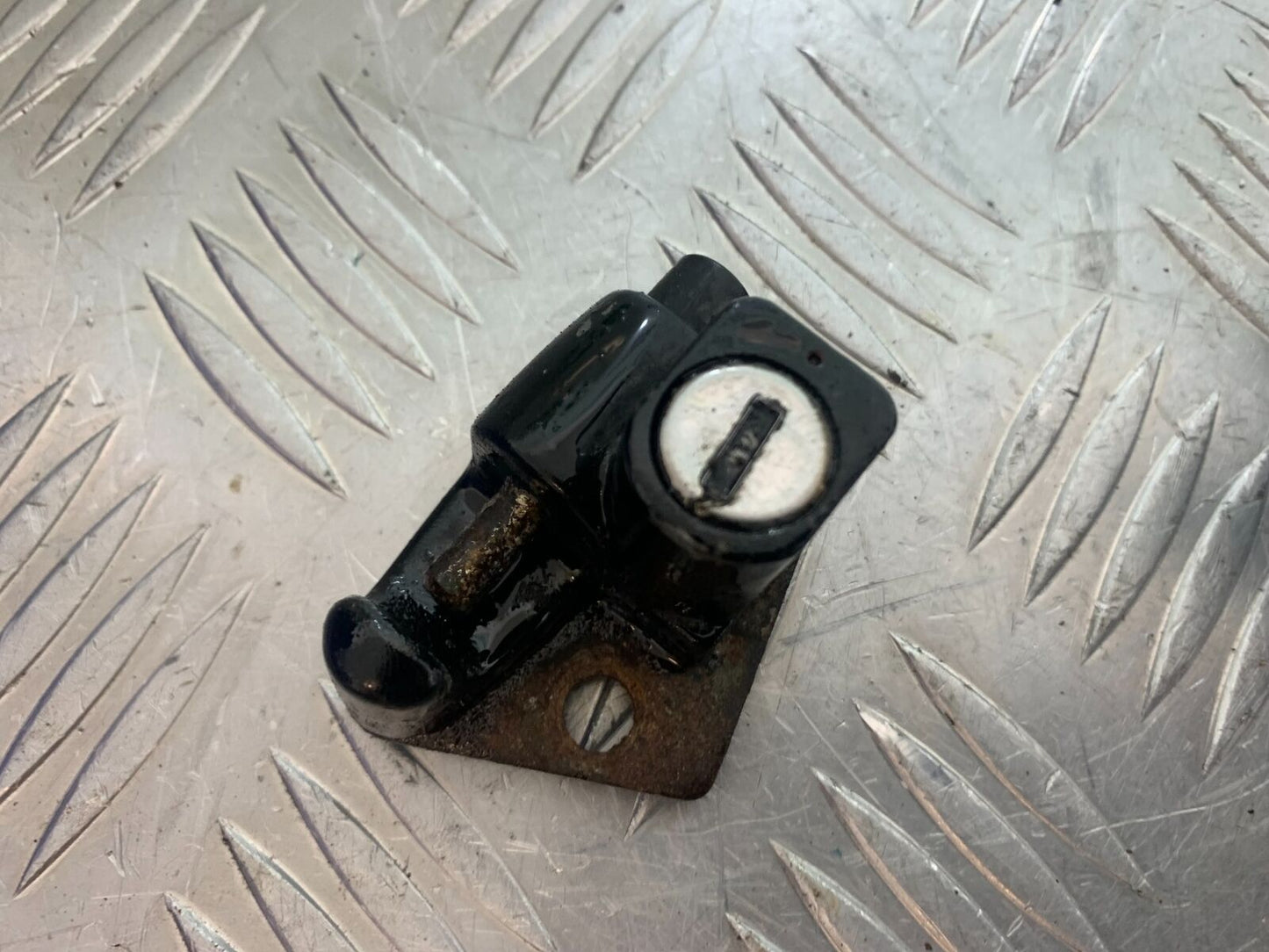HONDA CX500 CX 500 LOCKS (NO KEY)  YEAR 1980 (CMB1131)