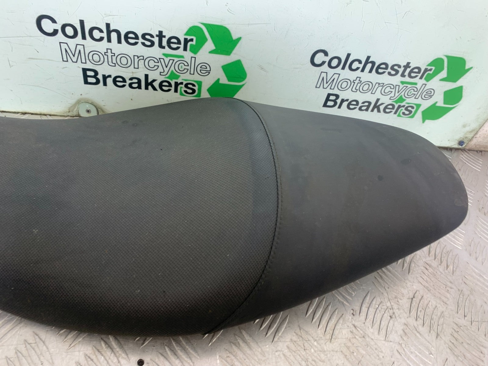KAWASAKI ER6 F ER6F SEAT  YEAR 2005-2008 (CMB1277)