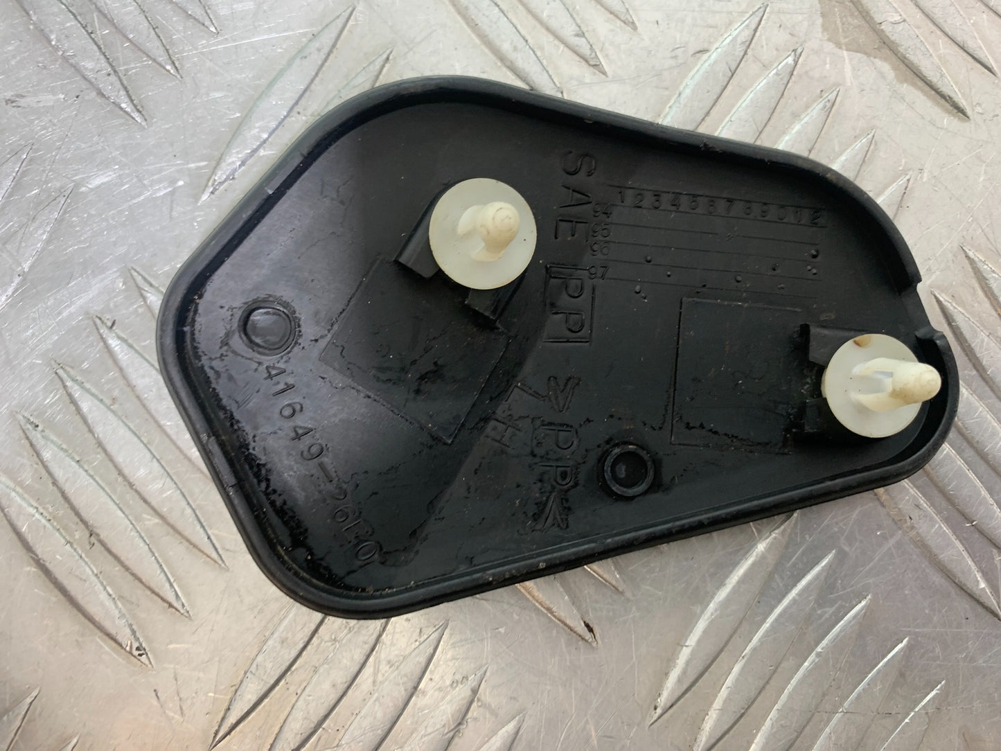 SUZUKI GSF1200  GSF 1200 BANDIT LEFT FRAME INFILL COVER YEAR 1997-2000 (CMB1149)