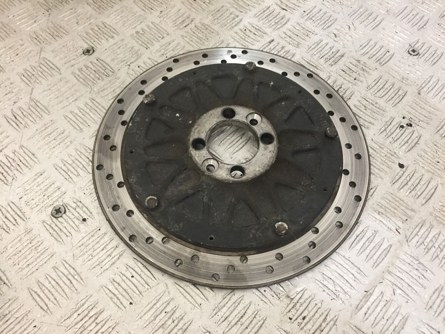 BMW R850 R R850R REAR BRAKE DISC   YEAR 1994-2002 (STOCK 831)