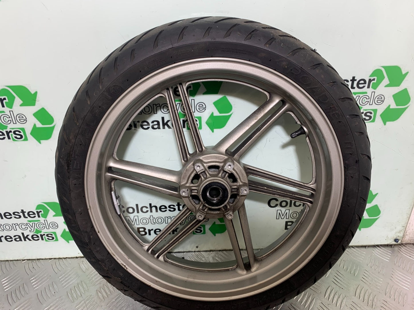 HONDA CBF600 CBF 600 FRONT WHEEL YEAR 2004 -07 (CMB1247)