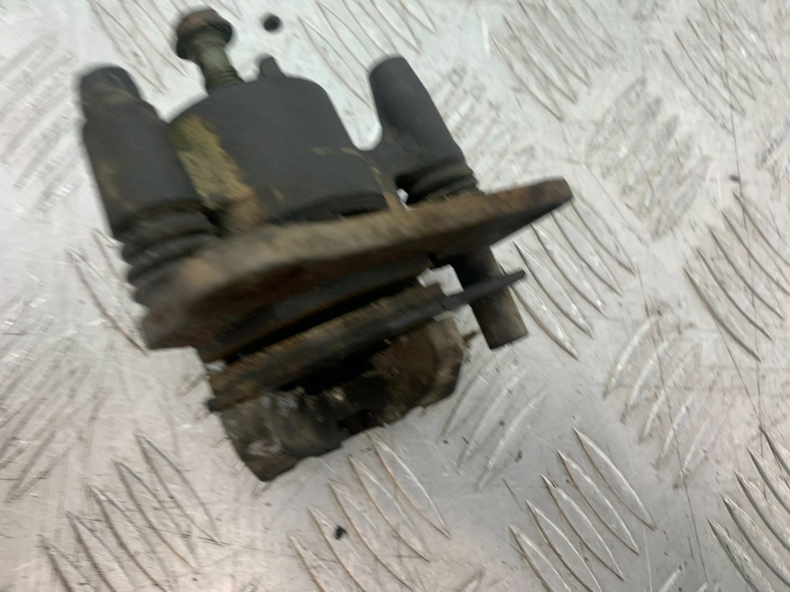 KAWASAKI ER6 F ER6F REAR CALIPER (SOLD AS PARTS) YEAR 2005-2008 (CMB1277)