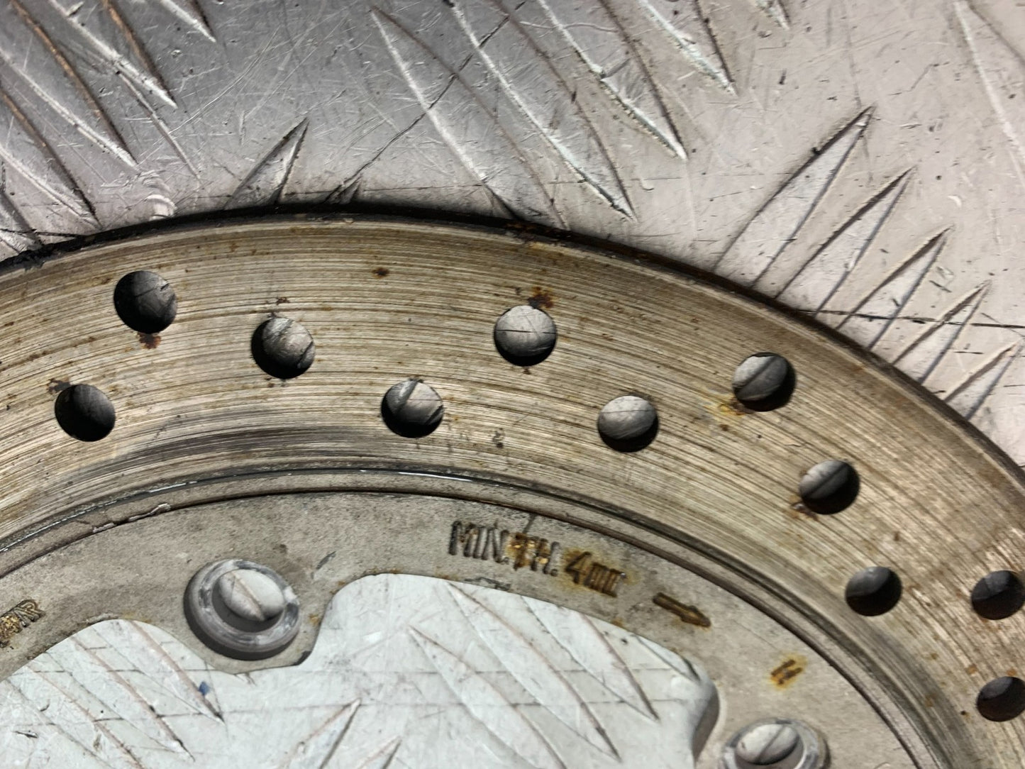 HONDA NT650 V DEAUVILLE REAR BRAKE DISC YEAR 1998-01(CMB1320)