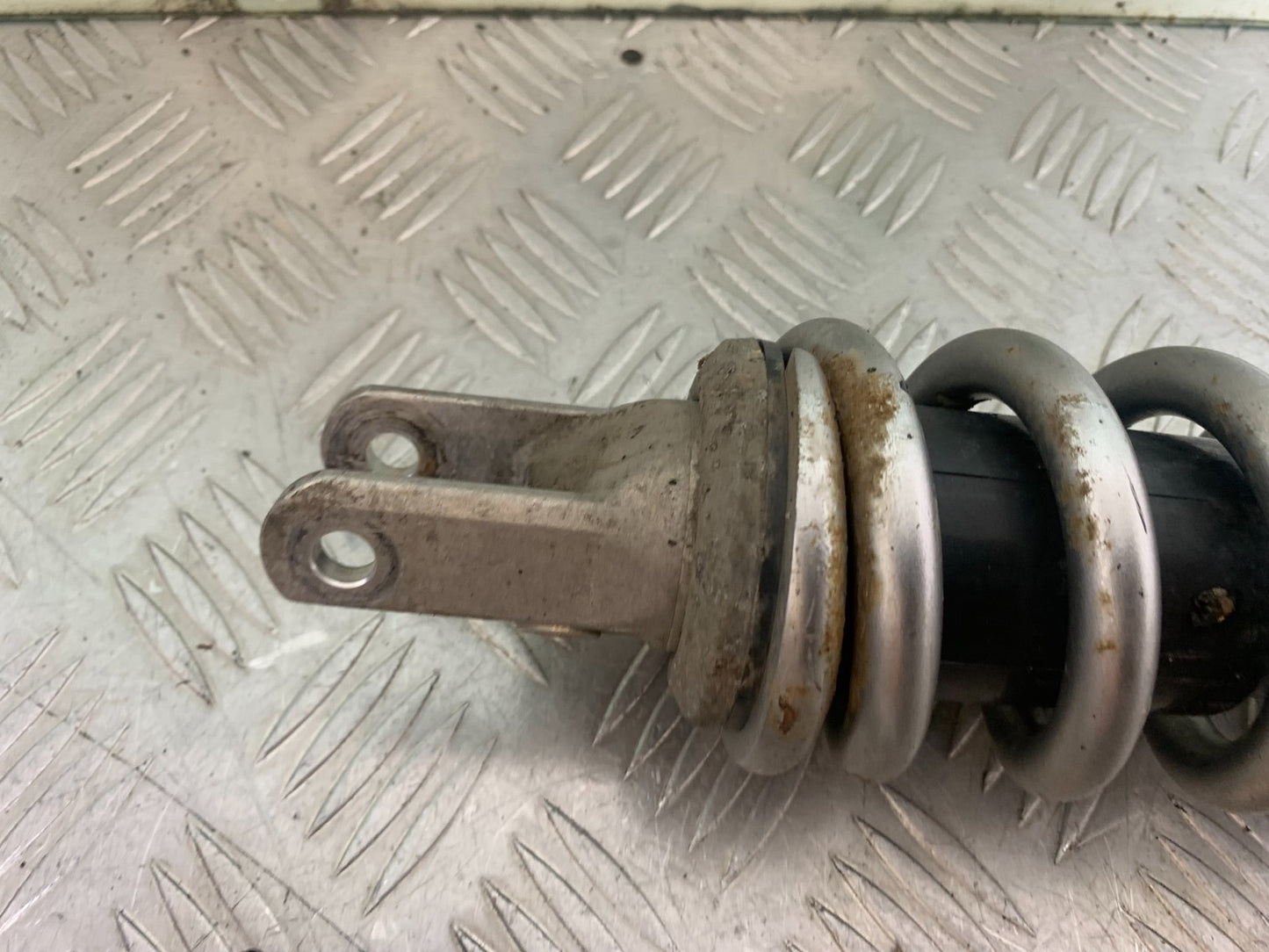 KAWASAKI GTR1400 GTR 1400 REAR SHOCK   YEAR 2007-2009 (CMB1174)