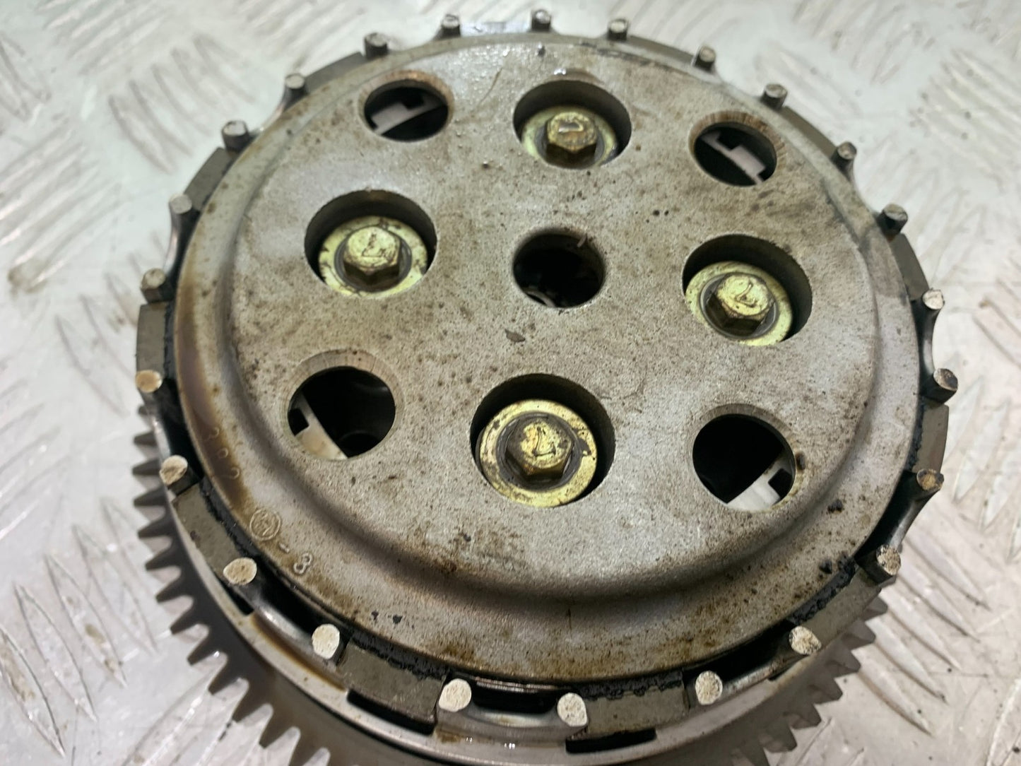 SUZUKI GSF600 GSF 600 BANDIT CLUTCH COVER   2000-2004 (CMB1269)