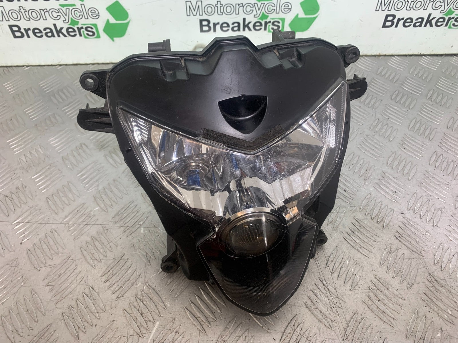 SUZUKI GSXR750 GSXR 750 K4 K5 HEADLIGHT   2004-2005 (CMB1319)