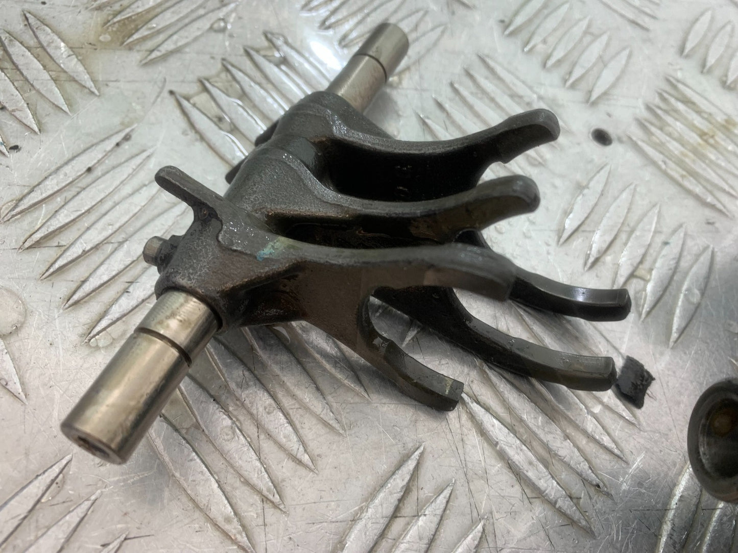TRIUMPH 1050 SPRINT GT GEARBOX   YEAR 2010-2016 (CMB1250)