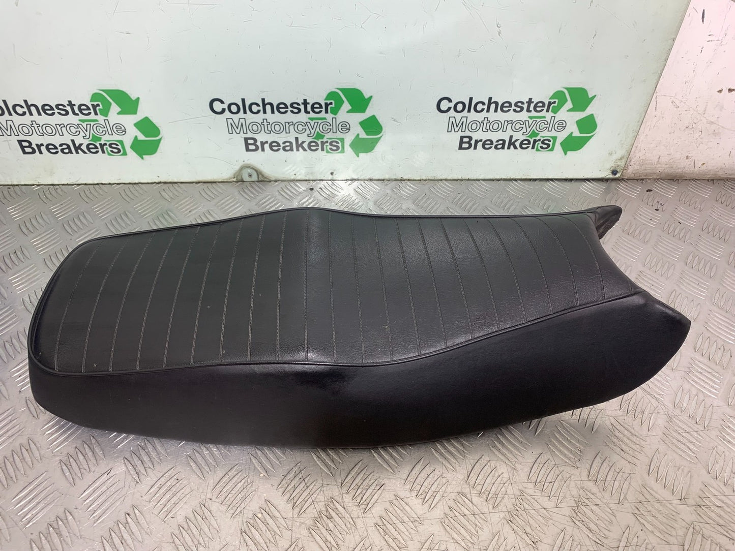 HONDA NTV 600 REVERE SEAT YEAR 1988-1996  (CMB1281)