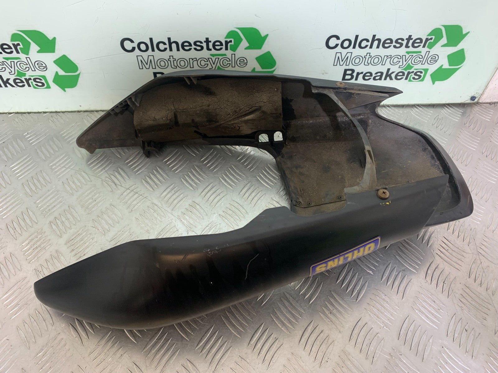YAMAHA XJR1300 XJR 1300 TAIL PIECE YEAR 1999-2003 (CMB1119)