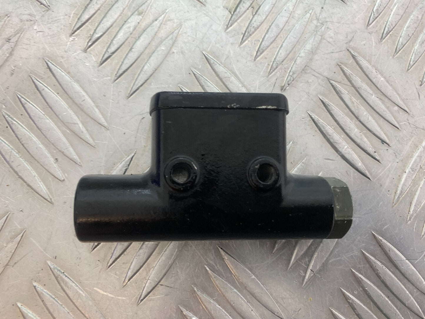 NECO GPX125 BRAKE SPLITTER   YEAR 2016-2021(CMB1052)