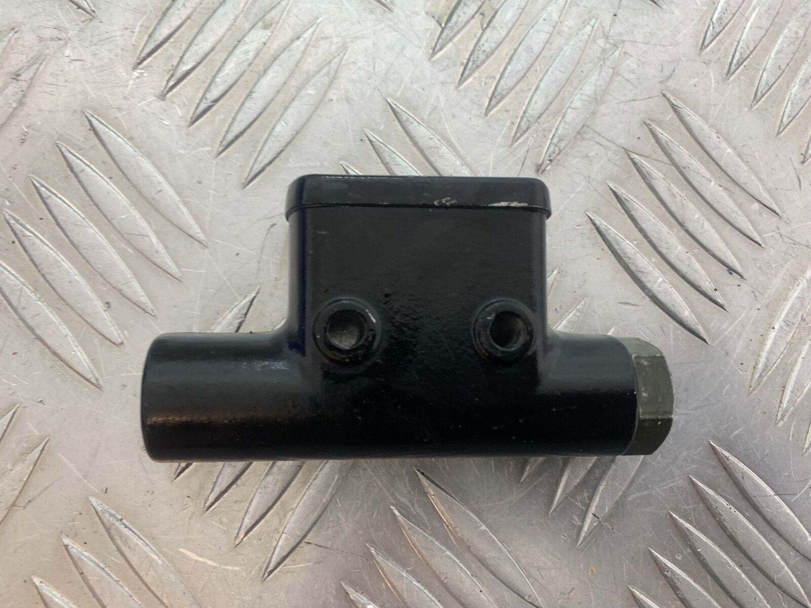 NECO GPX125 BRAKE SPLITTER   YEAR 2016-2021(CMB1052)