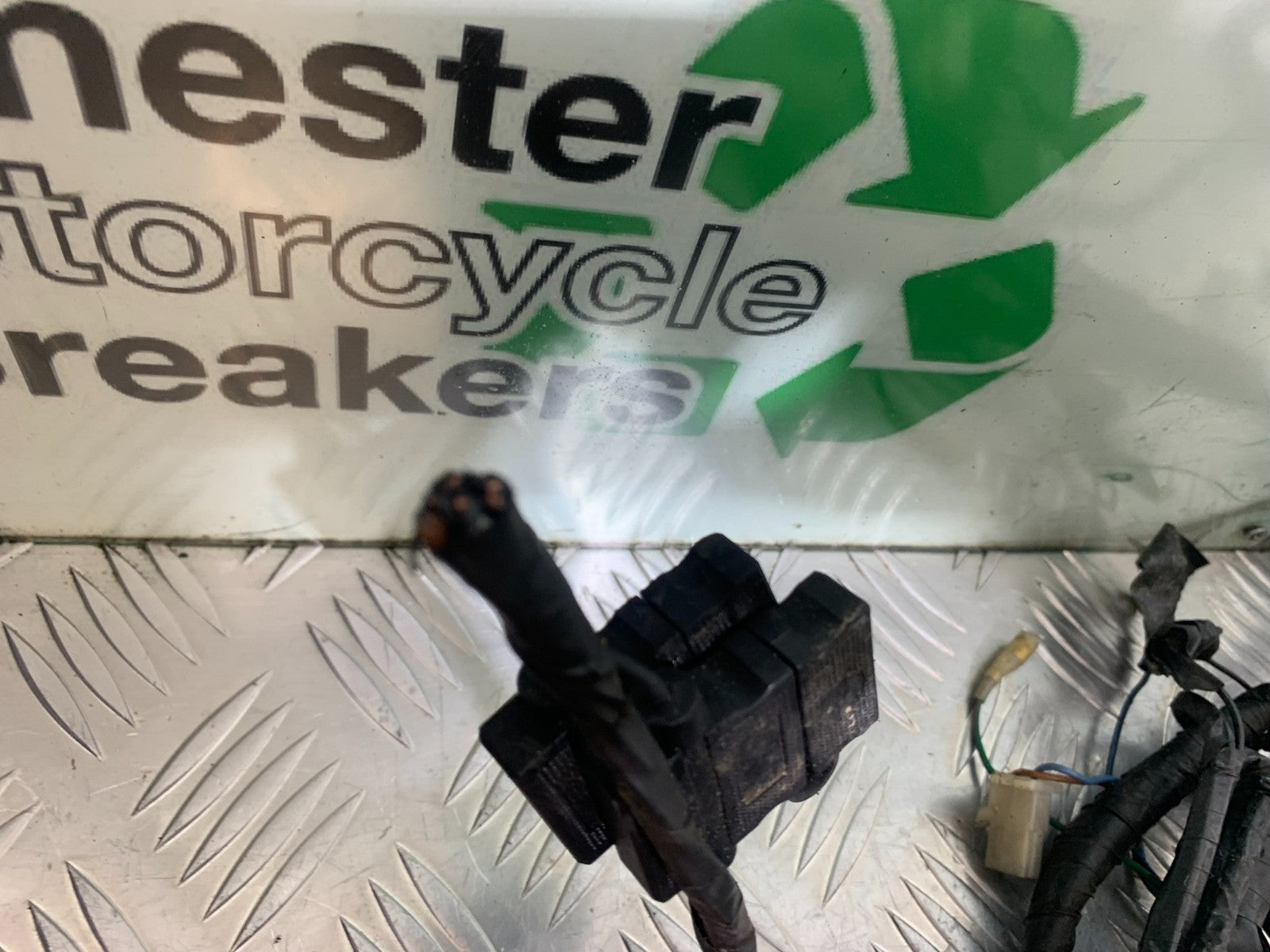 YAMAHA YZF R1 WIRING LOOM (SOLD AS PARTS)  YEAR 1998-99 (CMB1291)
