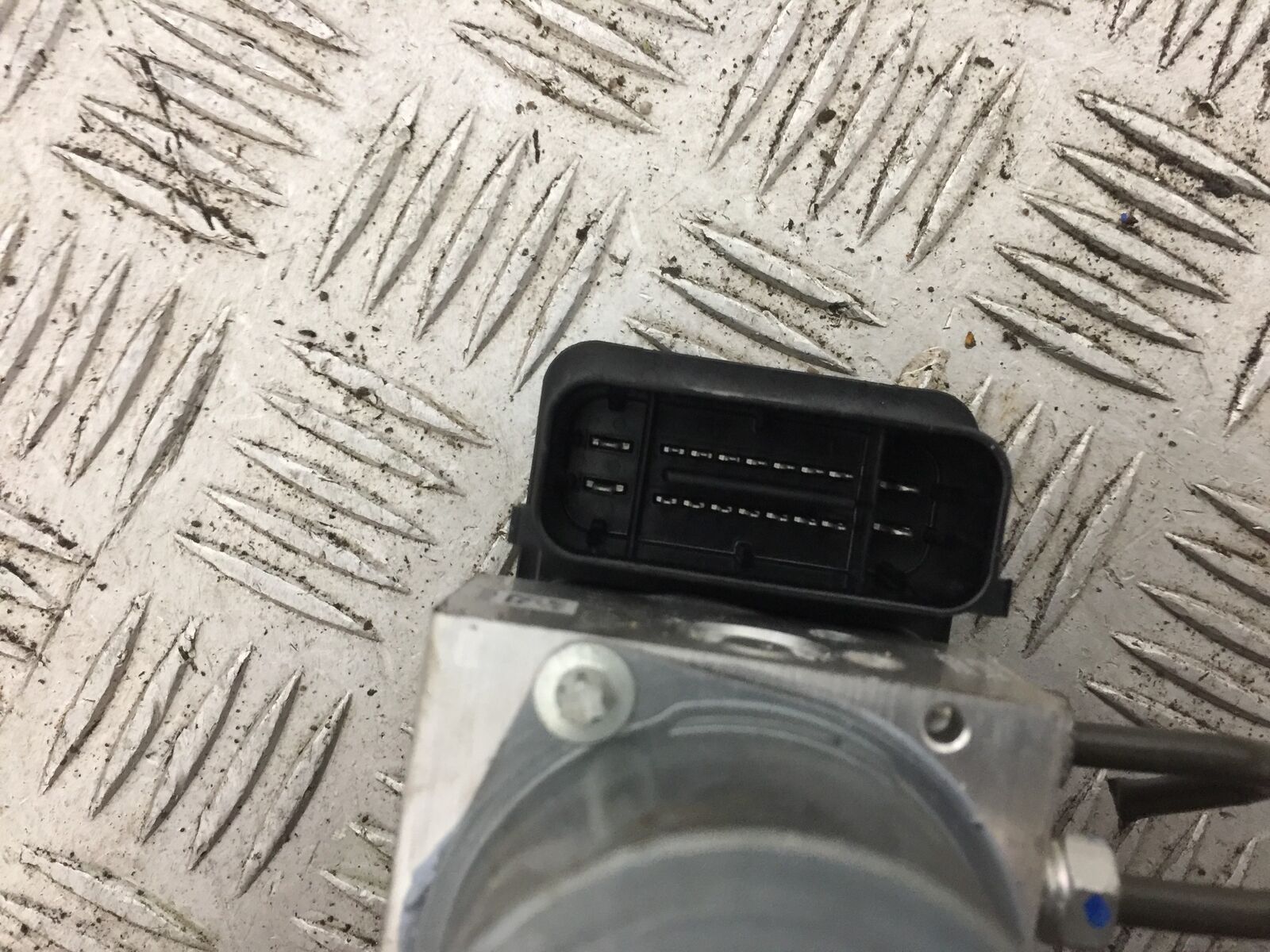 KAWASAKI VN 650 VULCAN ABS PUMP  YEAR 2017-2021 (STOCK 811)