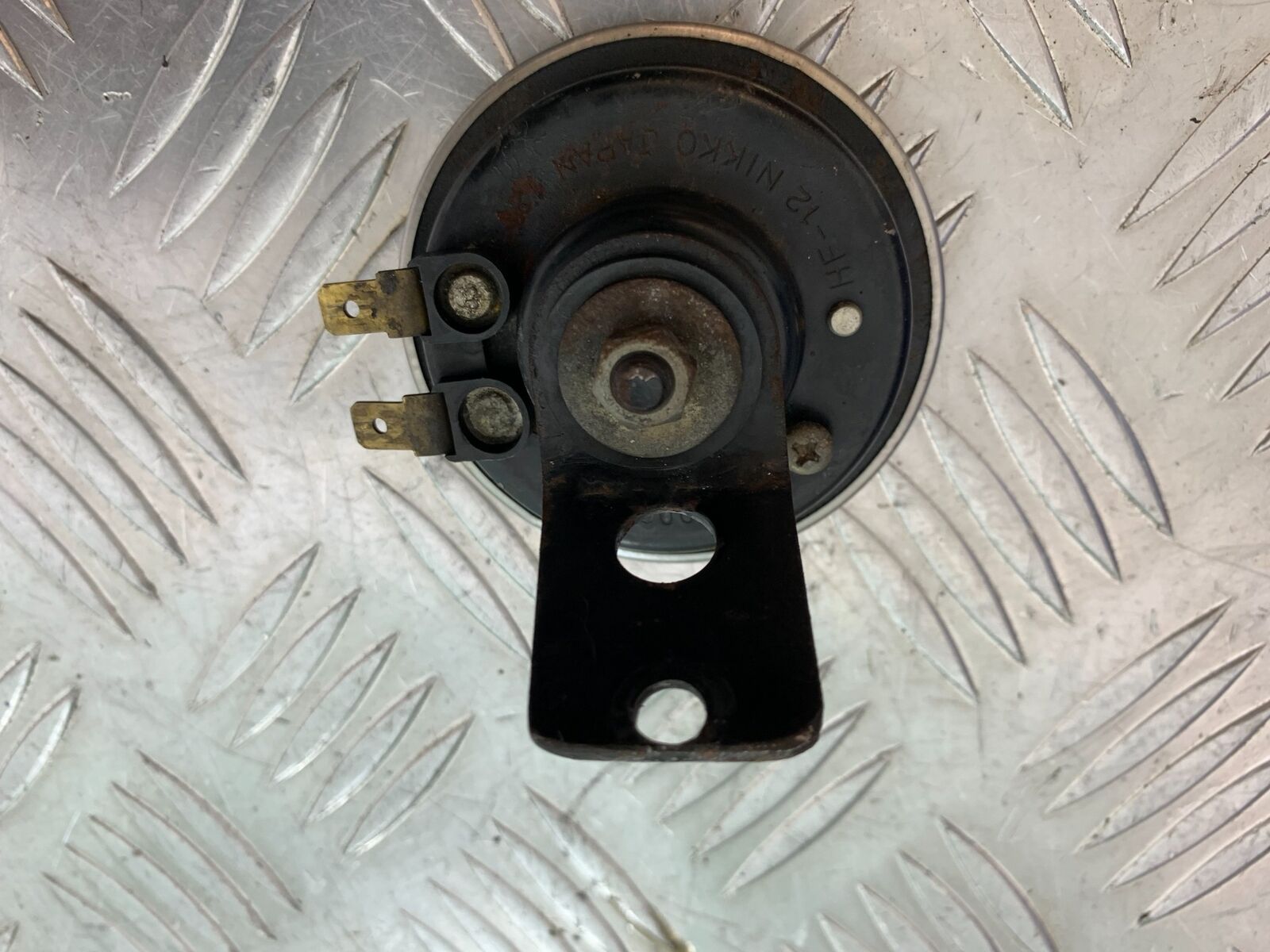 SUZUKI GSF650 GSF 650 HORN  YEAR 2005-06  (CMB1028)