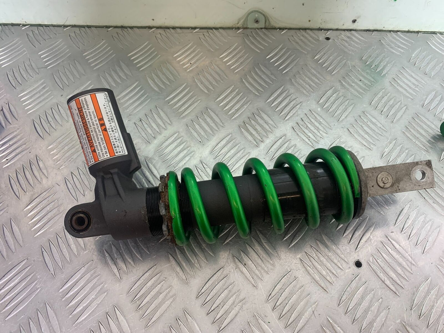 KAWASAKI Z800 Z 800 REAR SHOCK  YEAR 2013-2017 (CMB1059)