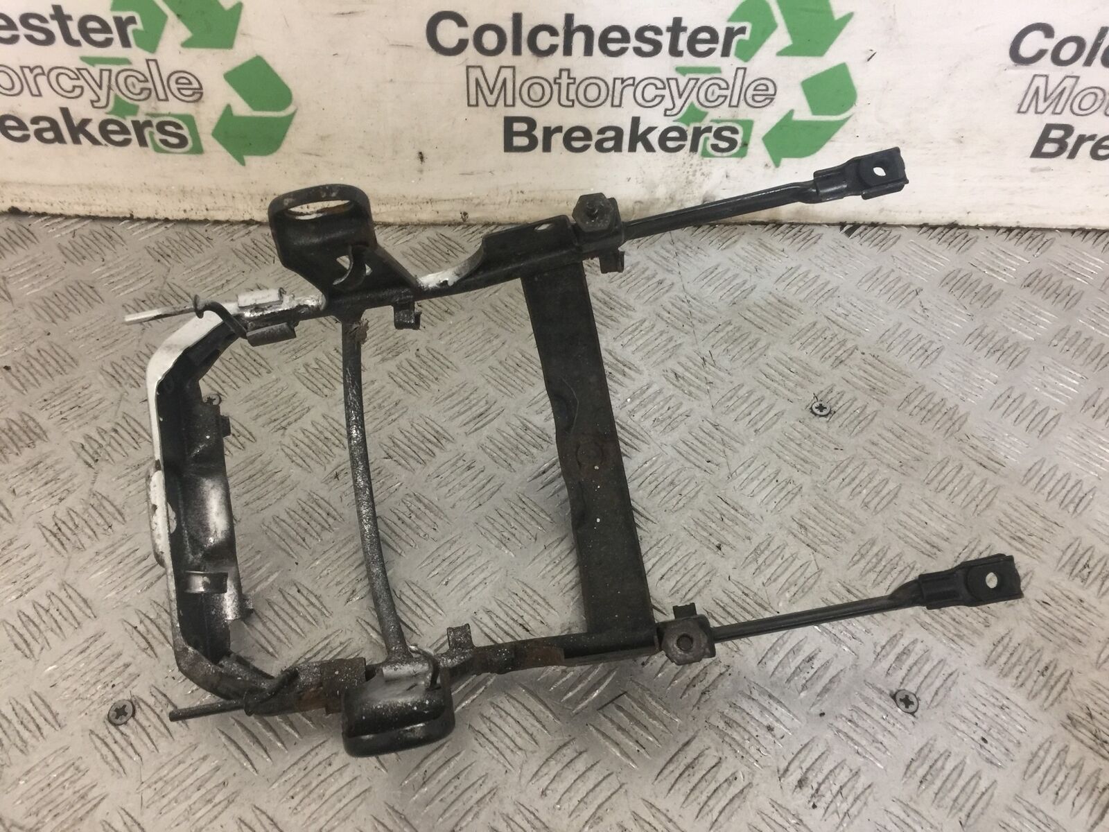 HONDA VT600 VT 600 SHADOW REAR SUBFRAME   YEAR 1992-1997 (STOCK 833)