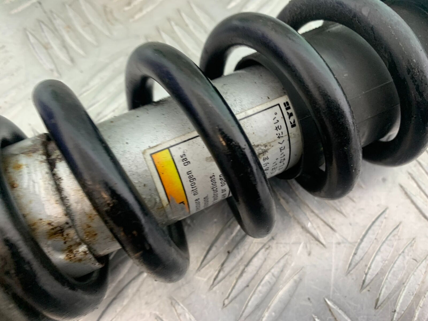 KAWASAKI Z750 Z 750 REAR SHOCK  YEAR 2004-2006  (CMB1104)