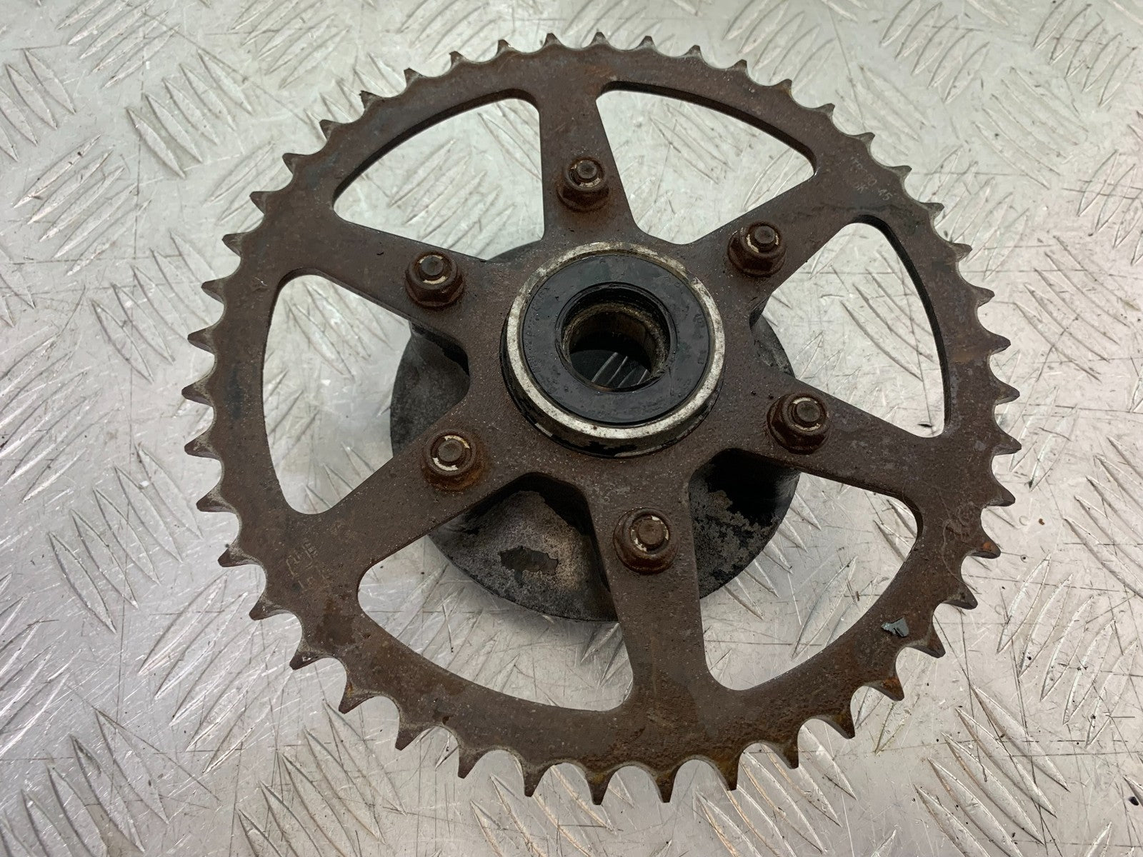 KTM RC125 RC 125 REAR SPROCKET CARRIER YEAR 2017-2022 (CMB 1244)