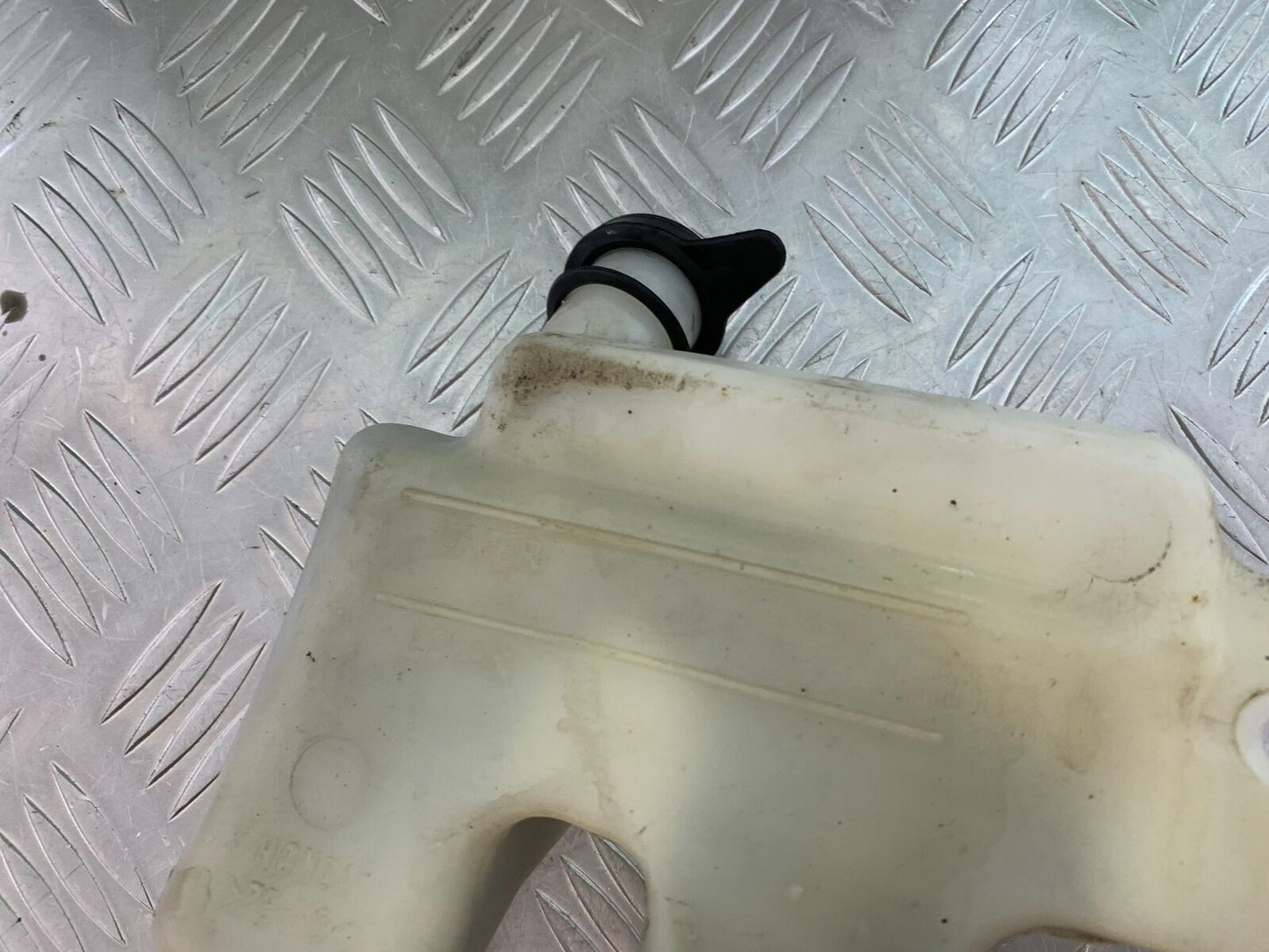 HONDA CB600 CB 600 HORNET COOLANT BOTTLE  YEAR 1998-2002 (CMB1011)