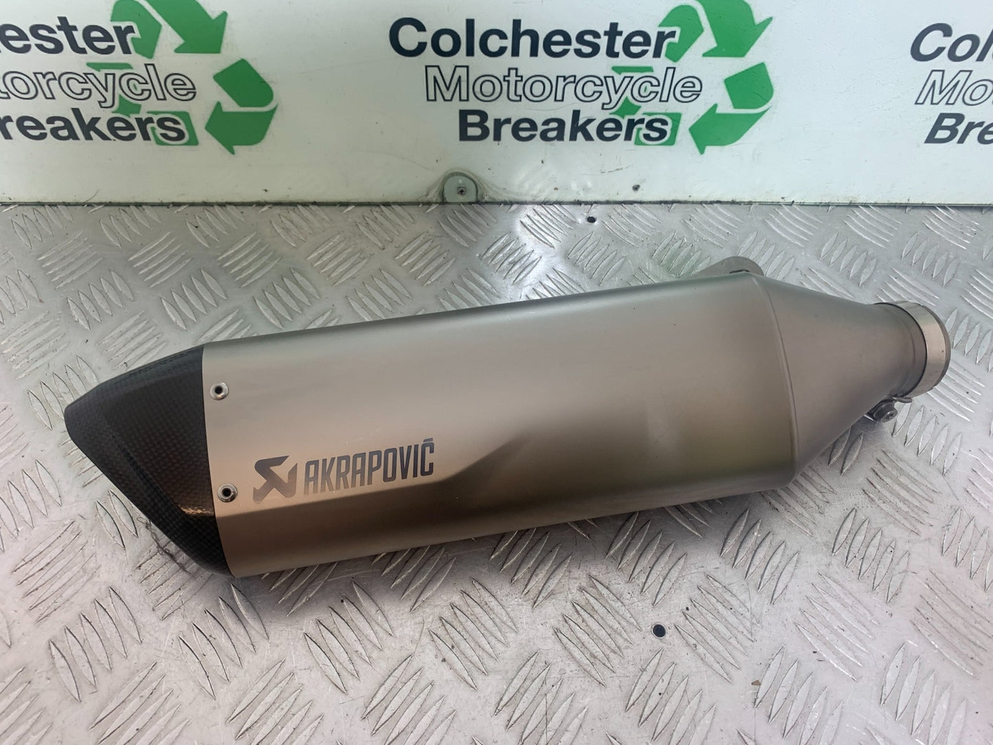 BMW M1000 R AKRAPOVIC SILENCER   YEAR 2023-2024 (CMB1140)