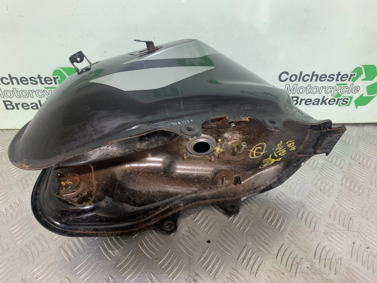 HONDA CBF125 CBF 125 PETROL TANK YEAR 2009-14  (CMB1172)