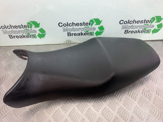 HONDA CBR1100 BLACKBIRD SEAT  YEAR 1999-2005 (CMB1103)