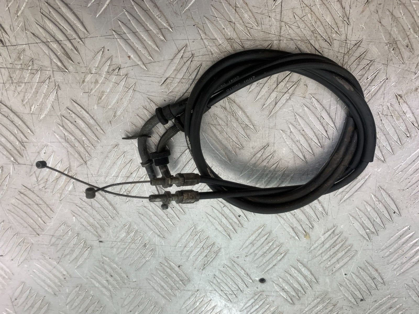 SUZUKI GS500 GS 500 THROTTLE CABLES  YEAR 2001-2008 (CMB1254)