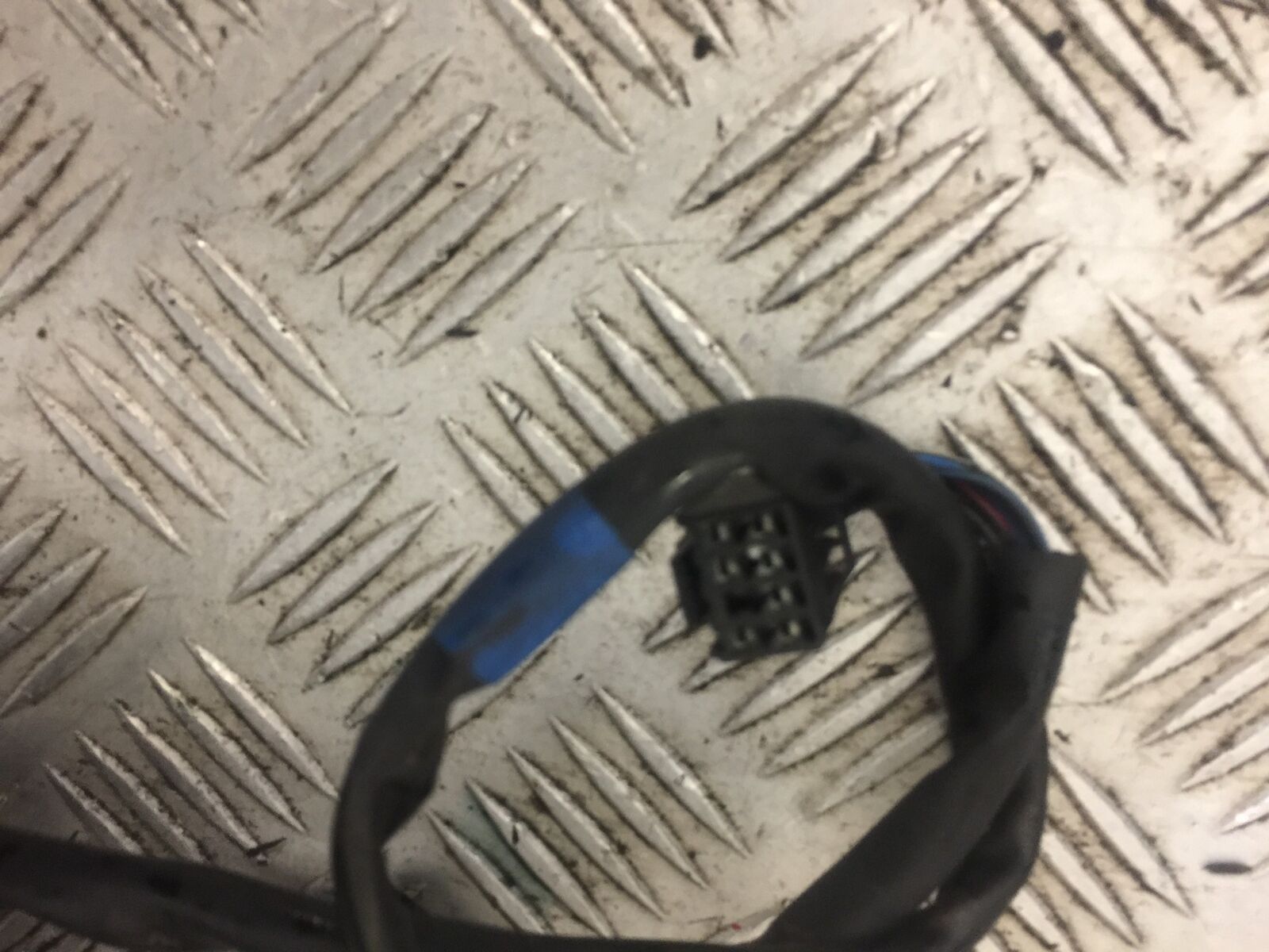 SUZUKI SFV650 SFV 650 GLADIUS RIGHT SWITCH GEAR 2009-15 (STOCK 709)