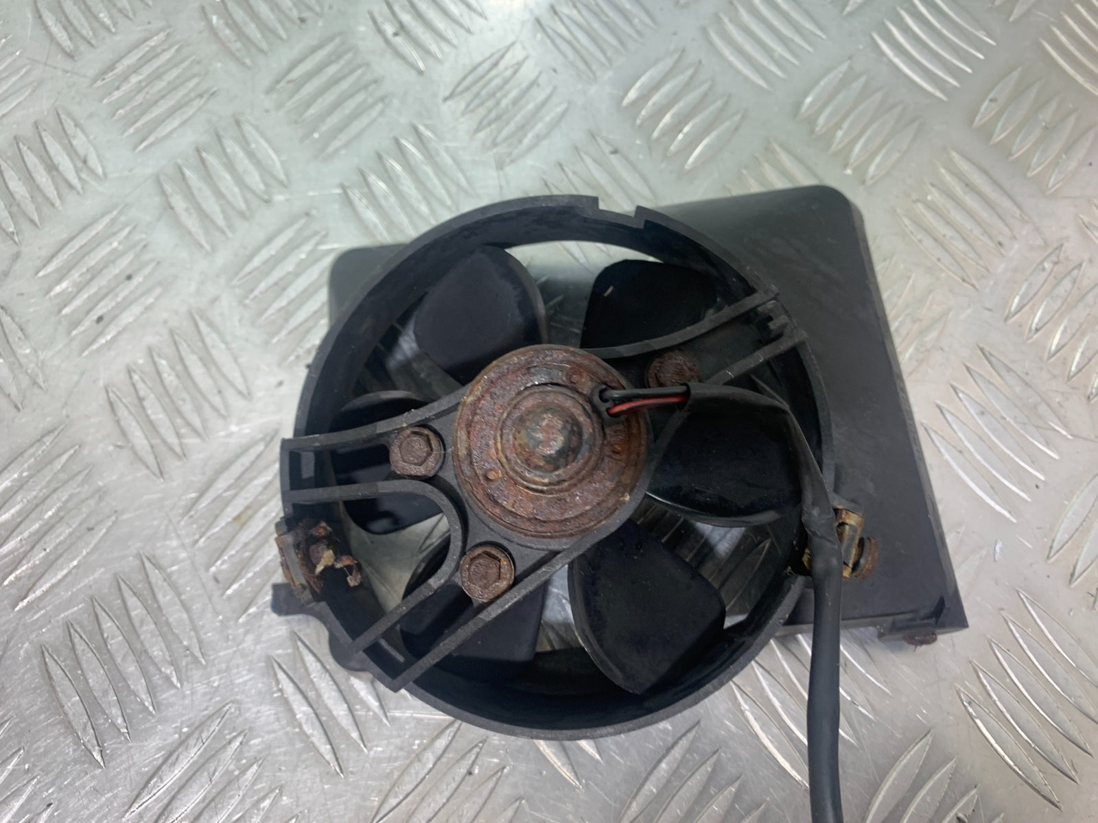 BMW K1200 K 1200 LT RADIATOR FAN   YEAR 1999-07 (CMB1138)