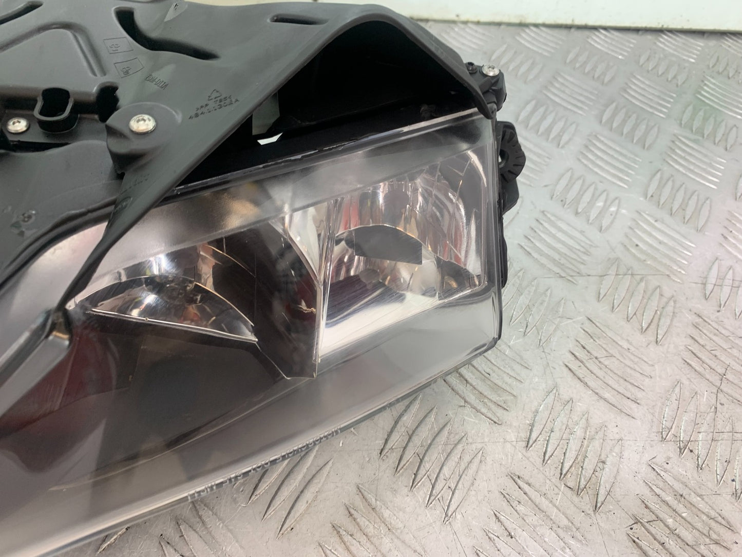 DUCATI 1299 PANIGALE HEADLIGHT  YEAR 2016 (CMB 1187)