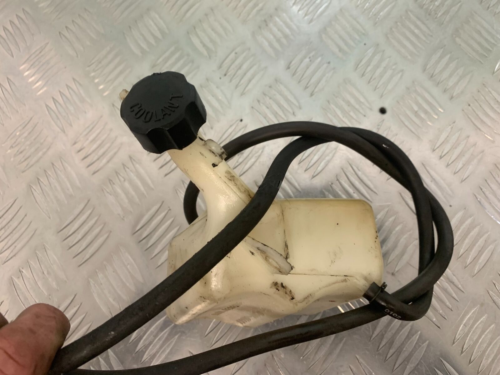 HONDA XL650 V TRANSALP COOLANT BOTTLE YEAR 2001-2006 (STOCK 975)