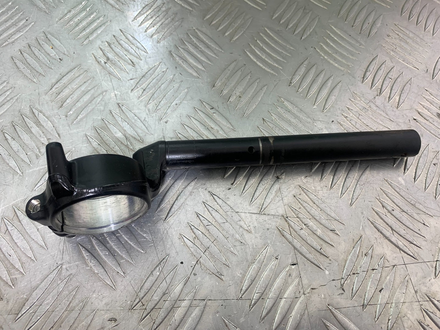 HONDA CBR1000 rr FIREBLADE RIGHT HANDLEBAR  YEAR 2012-2016 (CMB1198)