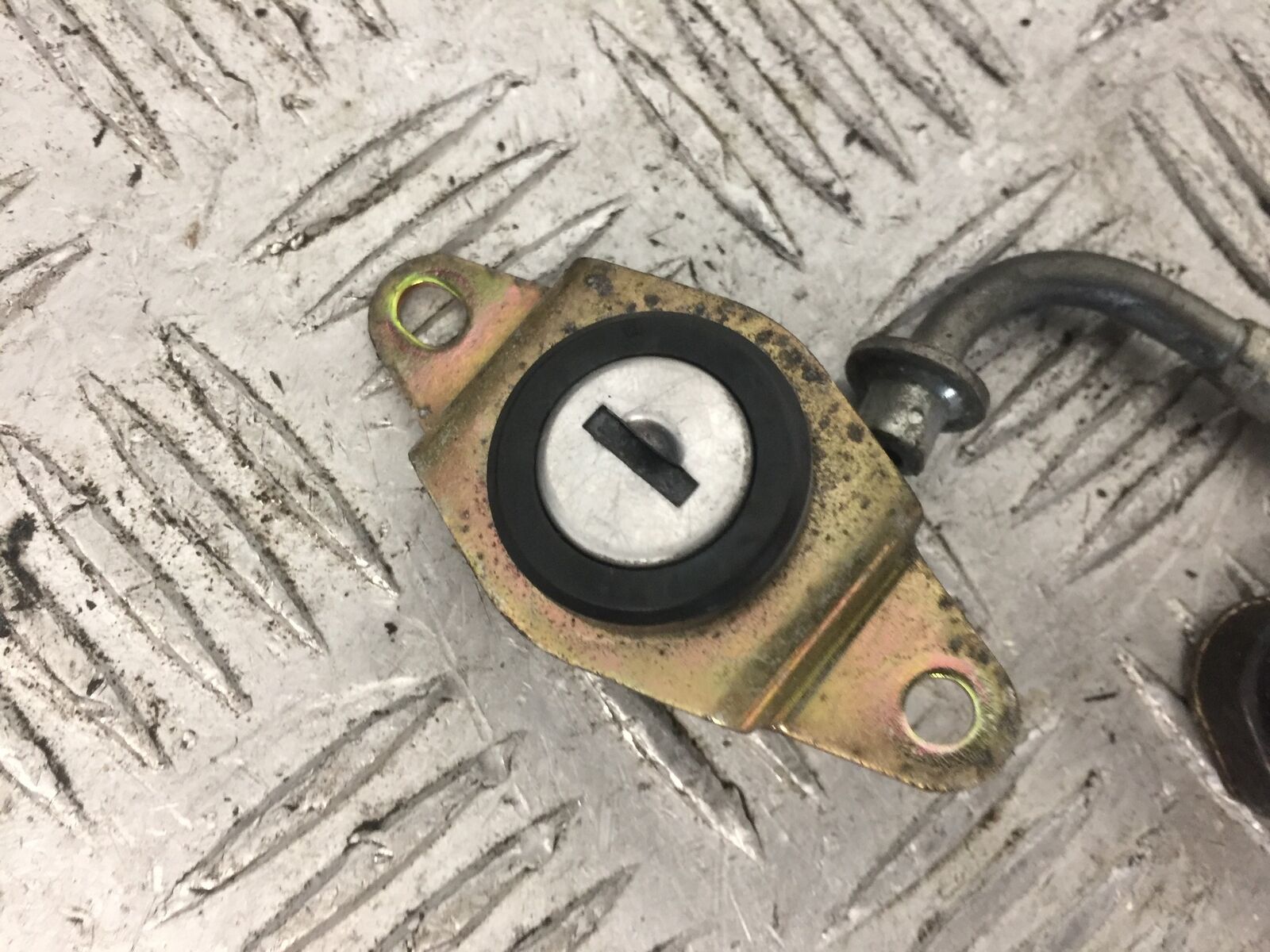 DUCATI MONSTER S4 916 ECU LOCKS KEYS  YEAR 2001 STOCK (755)