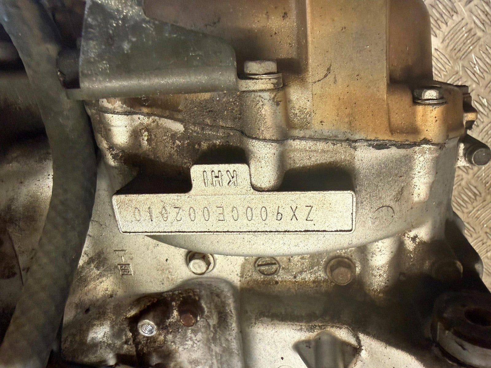 KAWASAKI ZX9R ZX9 C ENGINE YEAR 1998-99 (CMB1213)