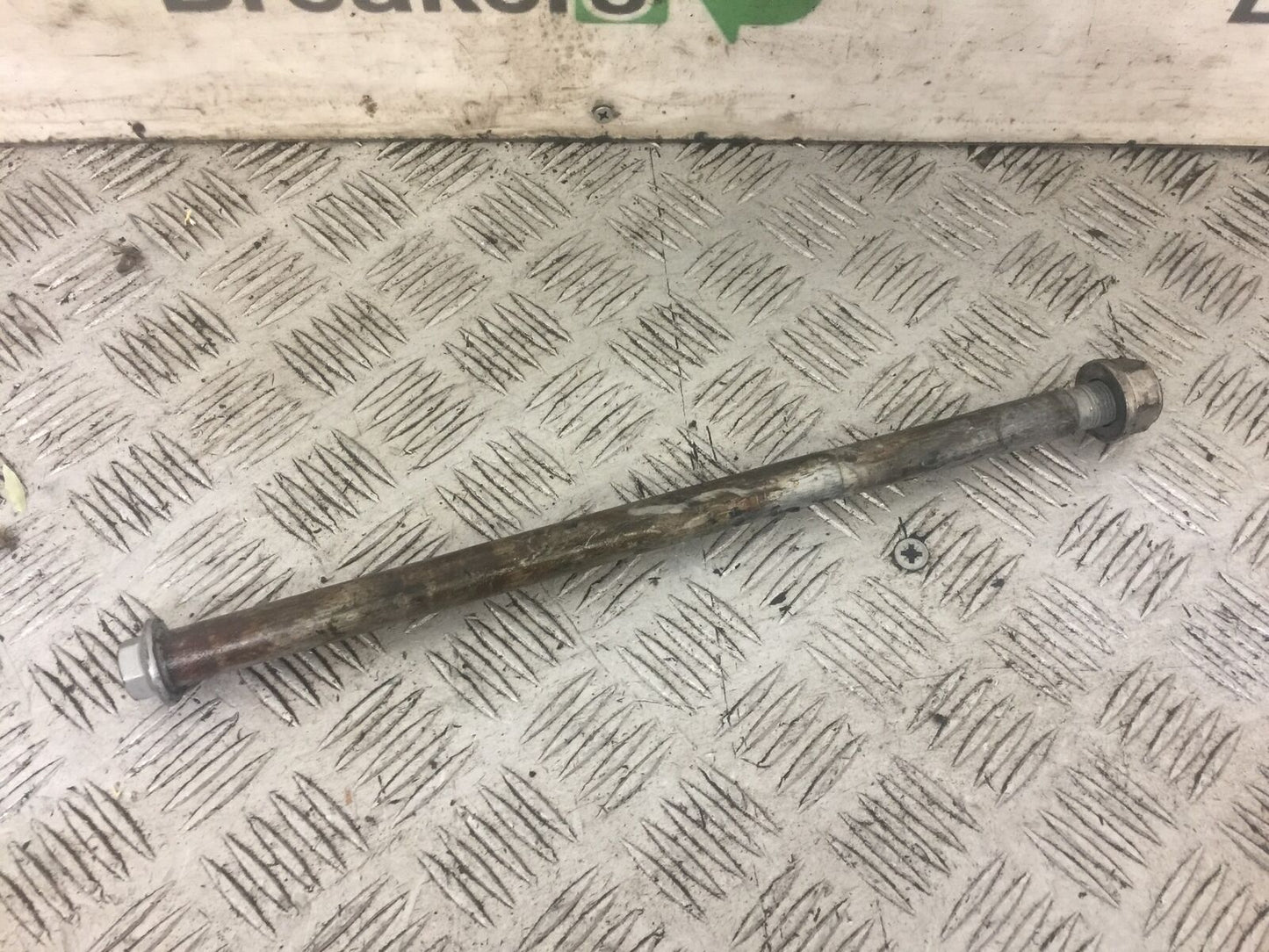 HONDA CRF1000 (DCT) AFRICA TWIN SWINGARM SPINDLE 2016-2019 (STOCK 724)
