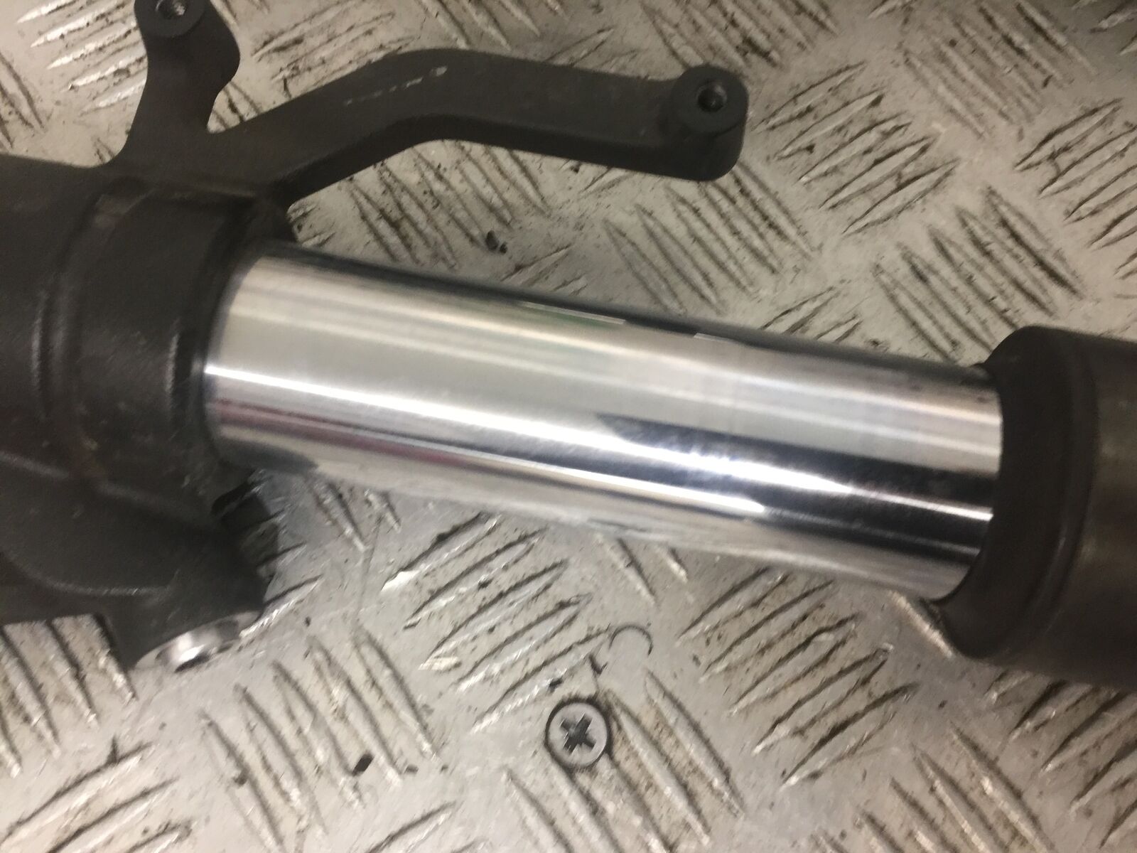 KAWASAKI Z1000 SX FORKS YEAR 2011 (STOCK 796)