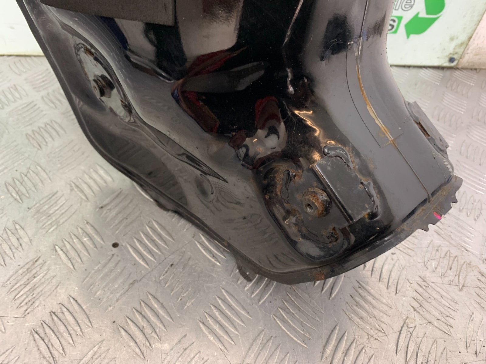 HONDA CBR1000 RR PETROL TANK YEAR 2008-2011(CMB1330)