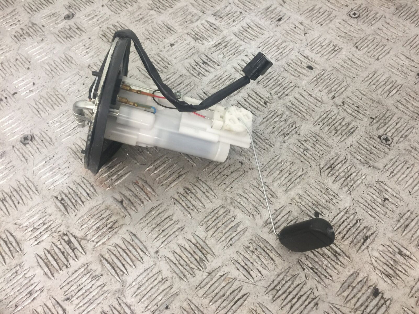 HONDA CB650 R CB 650 R PETROL PUMP   YEAR 2019-2021 (STOCK 776)