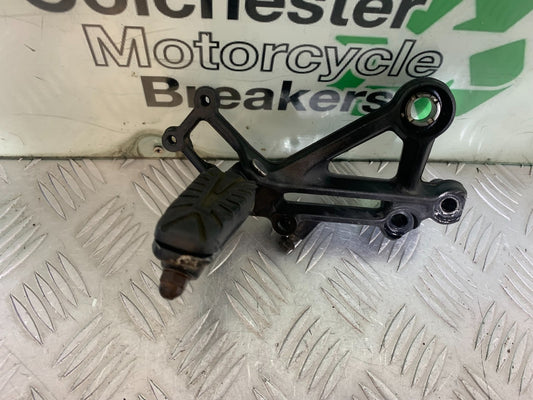 KTM DUKE 125 FRONT RIGHT HANGER  YEAR 2017-2022 (CMB1222)