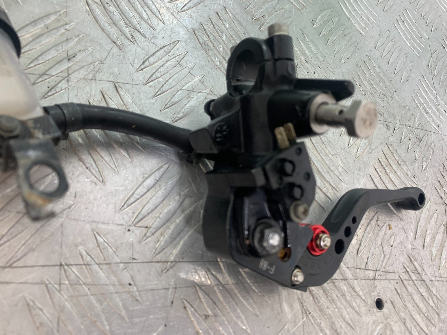 KAWASAKI ZX10R ZX10 R FRONT BRAKE MASTER CYLINDER   2008-2010 (CMB1206)